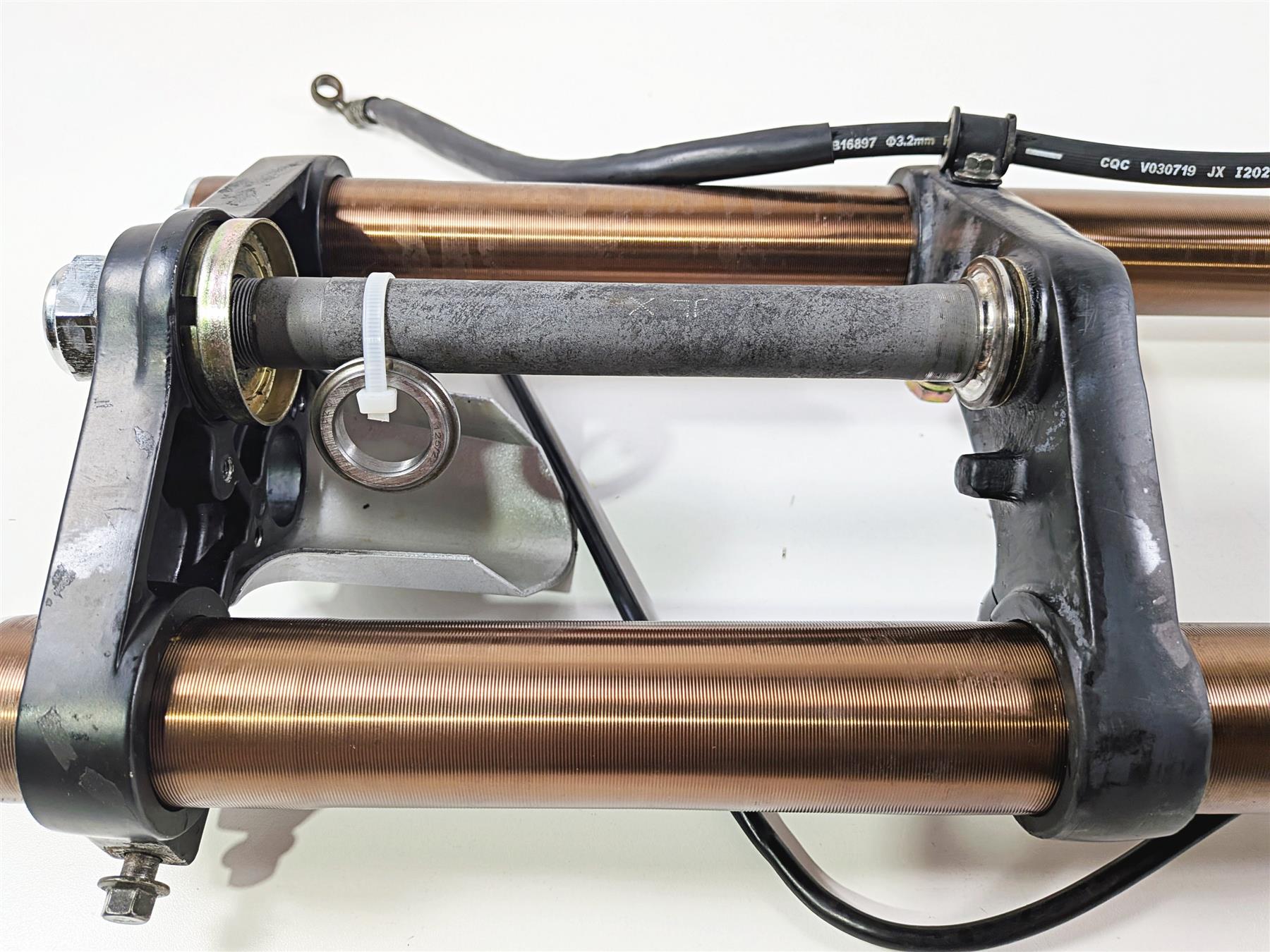 2023 Vitacci GTT 250 Straight Up-Side-Down Front Fork Triple Tree Axle Set {{ shop.shopifyCountryName }} - Mototech271