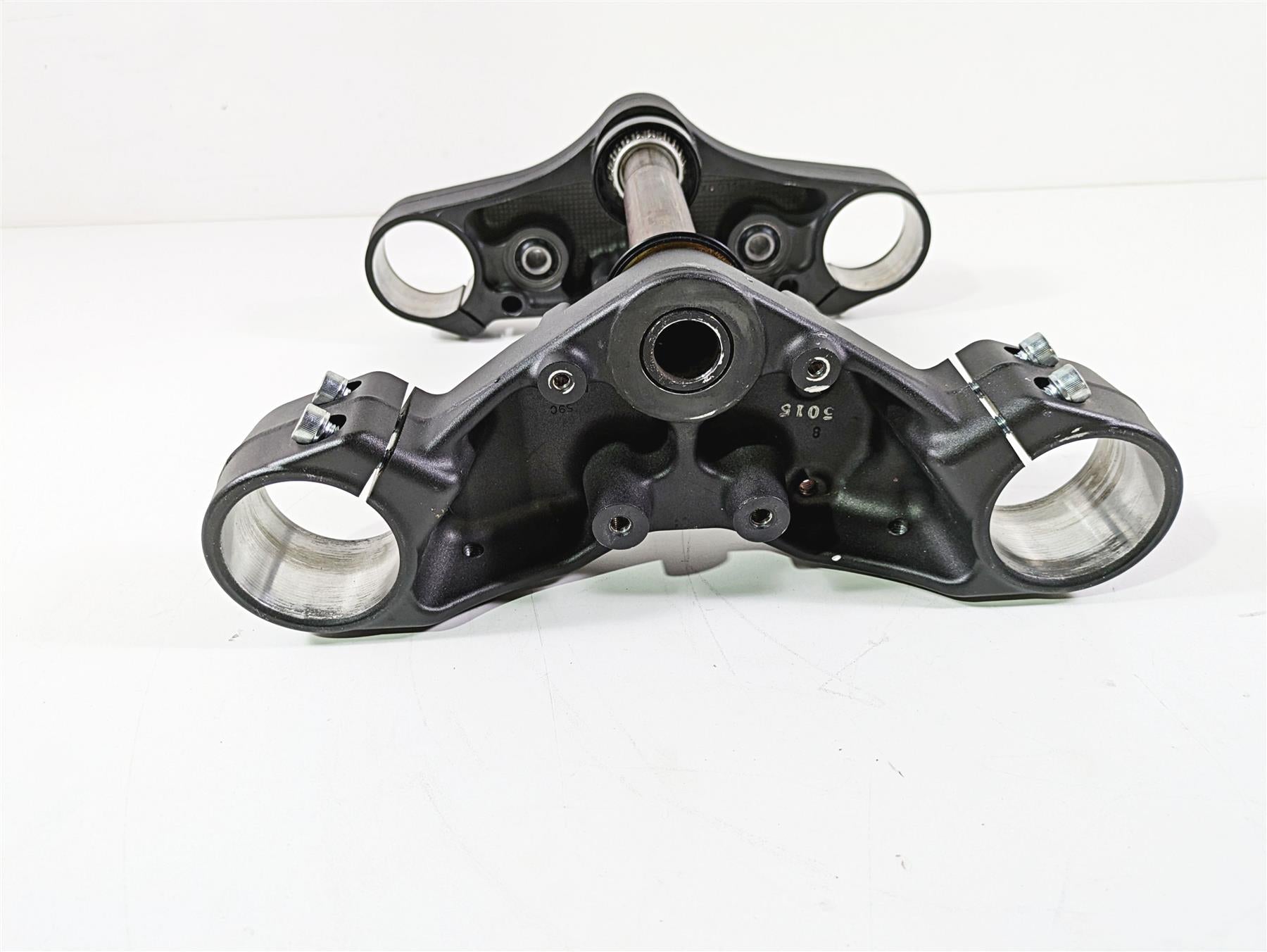 2016 Suzuki M109R VZR1800 Boulevard Upper Lower Triple Tree Set 51311-48G30 {{ shop.shopifyCountryName }} - Mototech271