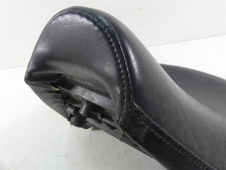 2002 Yamaha XVS1100 V-Star Front Rider Driver Seat Saddle - Nice 5KS-24710-00-00 {{ shop.shopifyCountryName }} - Mototech271