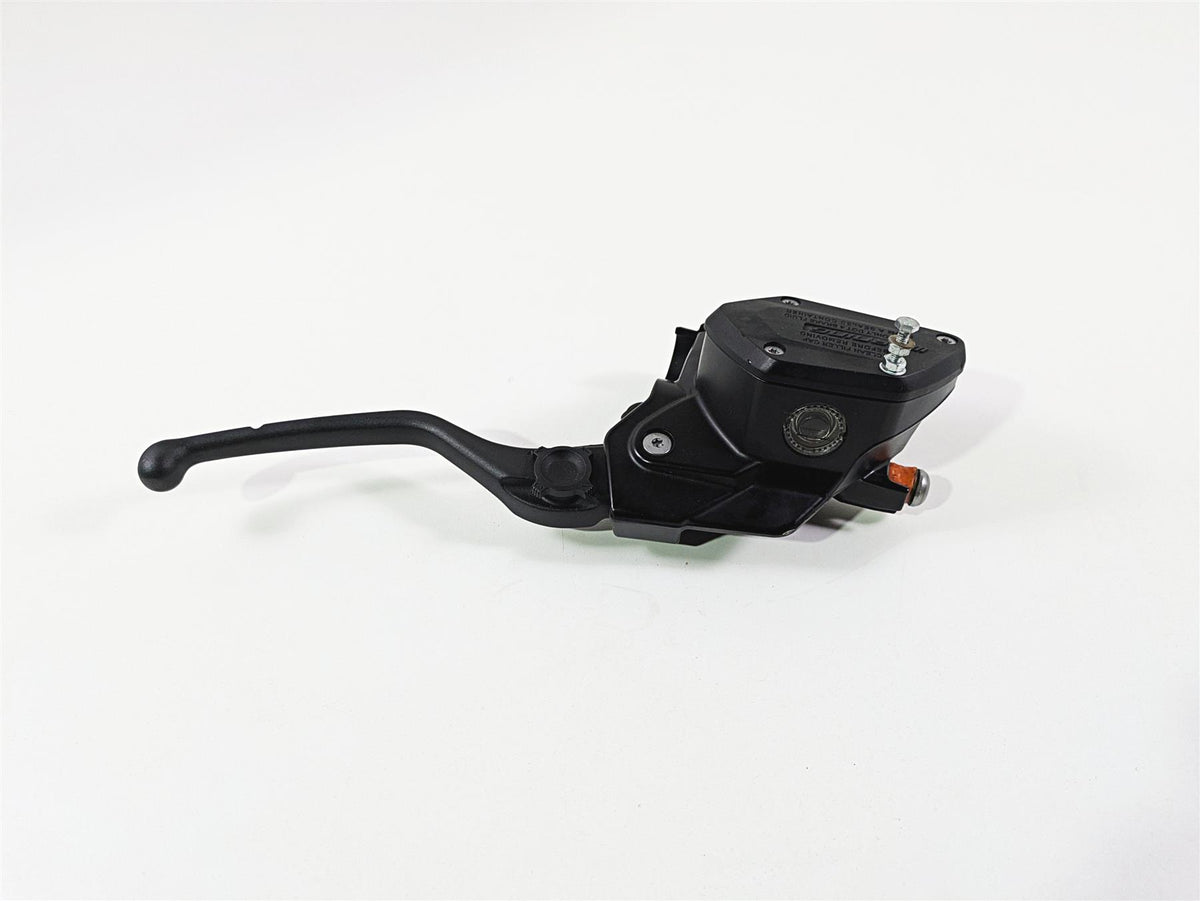 2019 BMW R1250RT K52 Front Brake Master Cylinder 32728559604 {{ shop.shopifyCountryName }} - Mototech271