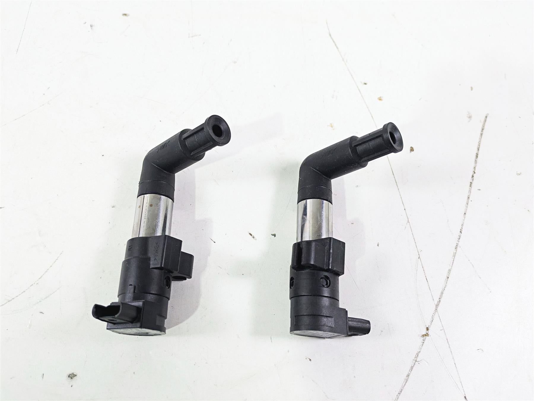 2015 BMW R nineT K21 Ignition Coil Set 591 Miles Only 12137715857 12137715858 {{ shop.shopifyCountryName }} - Mototech271