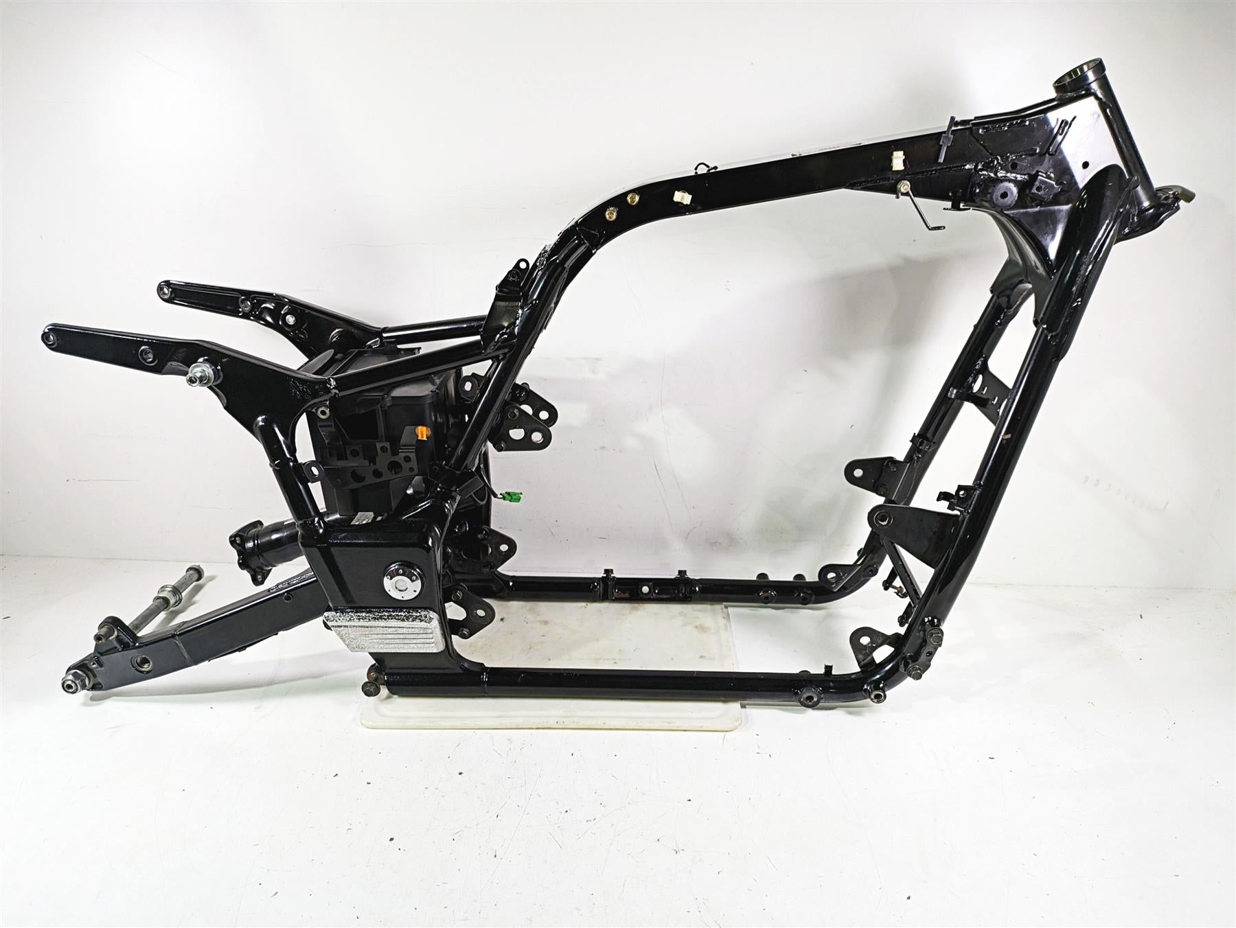 2002 Honda VTX1800 Retro Straight Main Frame Chassis & Swingarm With Clean Georgia Title 50100-MCV-770 {{ shop.shopifyCountryName }} - Mototech271