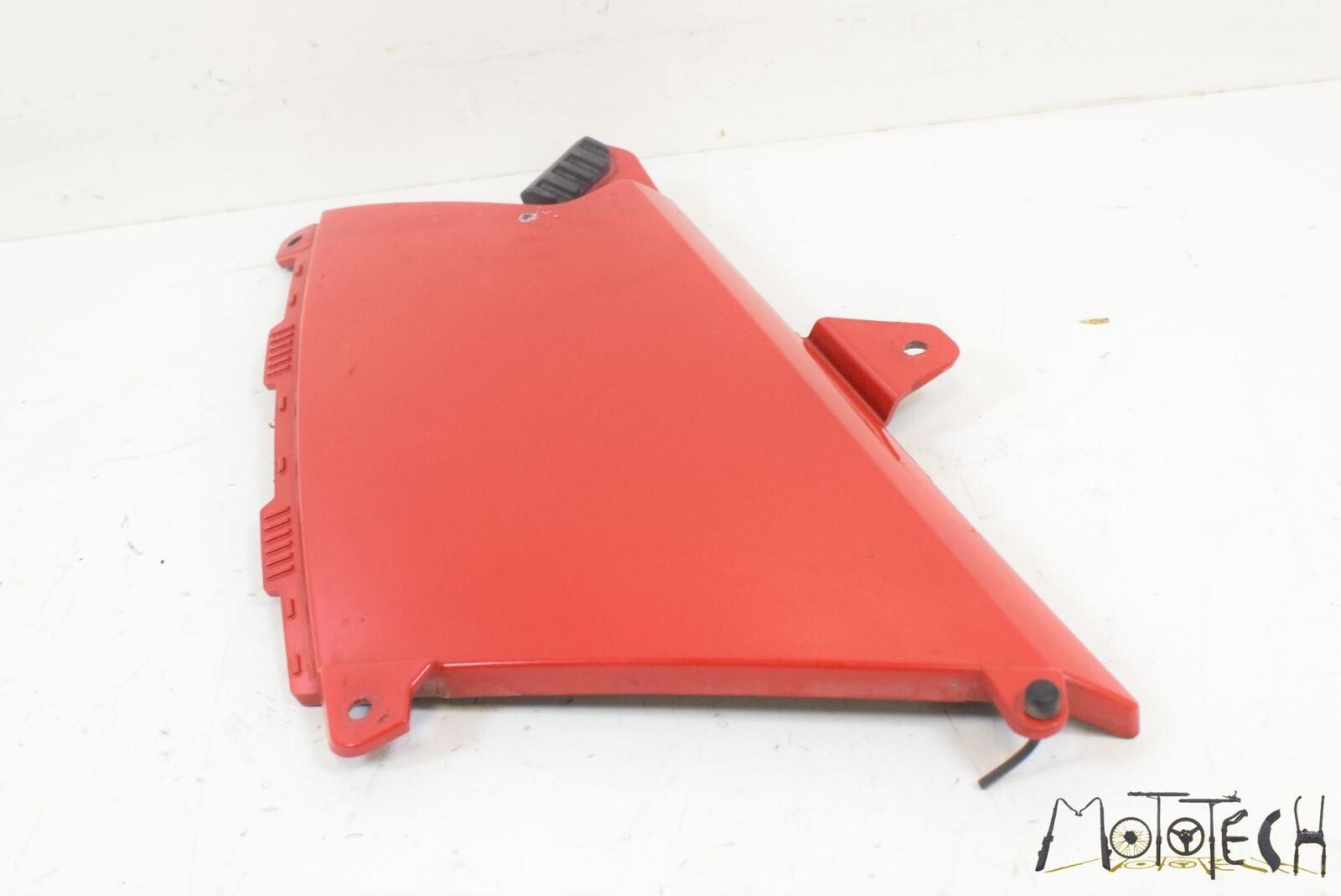2010 BMW R1200 GS R1200GS K25 Tank Left Side Cover Fairing Cowl 46637727853 {{ shop.shopifyCountryName }} - Mototech271