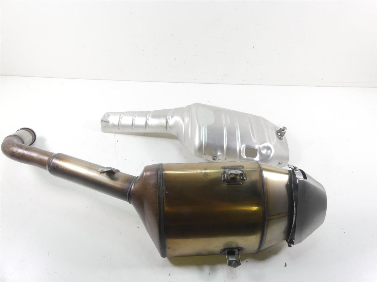 2021 Honda CBR600RR Oem Exhaust Muffler Silencer Pipe 18305-MJC-N30 {{ shop.shopifyCountryName }} - Mototech271