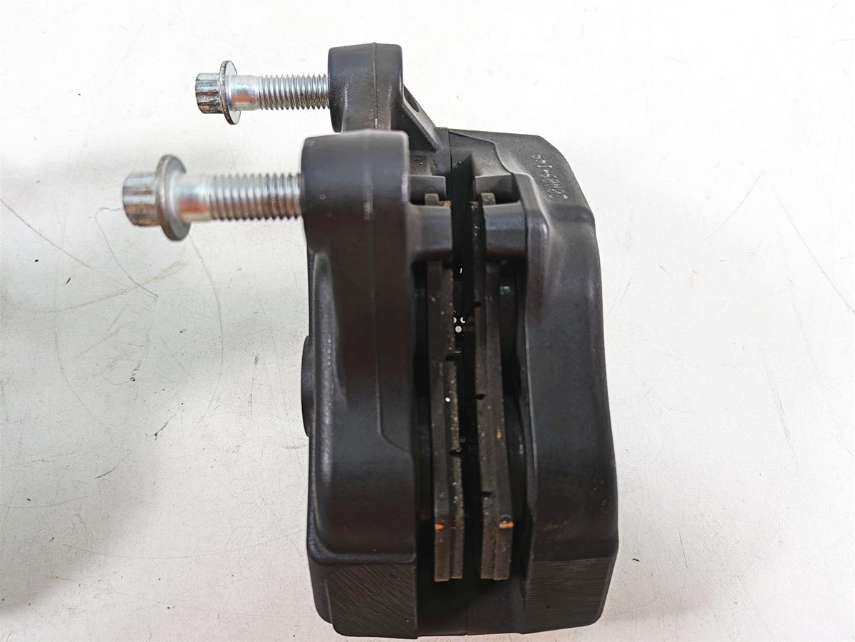 2020 Harley Touring FLHX Street Glide Front Brake Caliper Set 43027-08 44023-08 {{ shop.shopifyCountryName }} - Mototech271