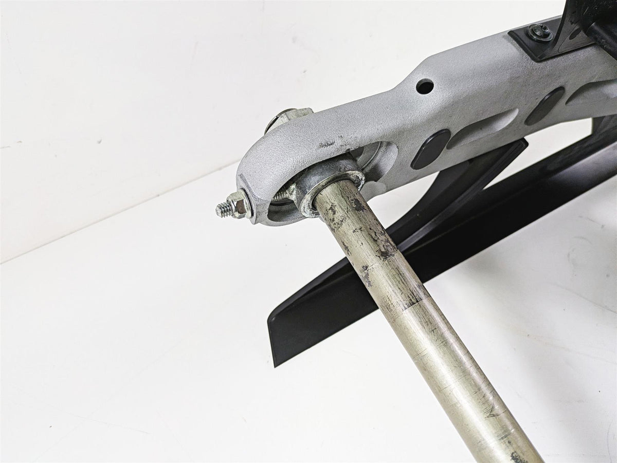 2009 Harley XR1200 Sportster Swingarm Swing Arm + Axle & Guard 47674-08 47680-08 {{ shop.shopifyCountryName }} - Mototech271