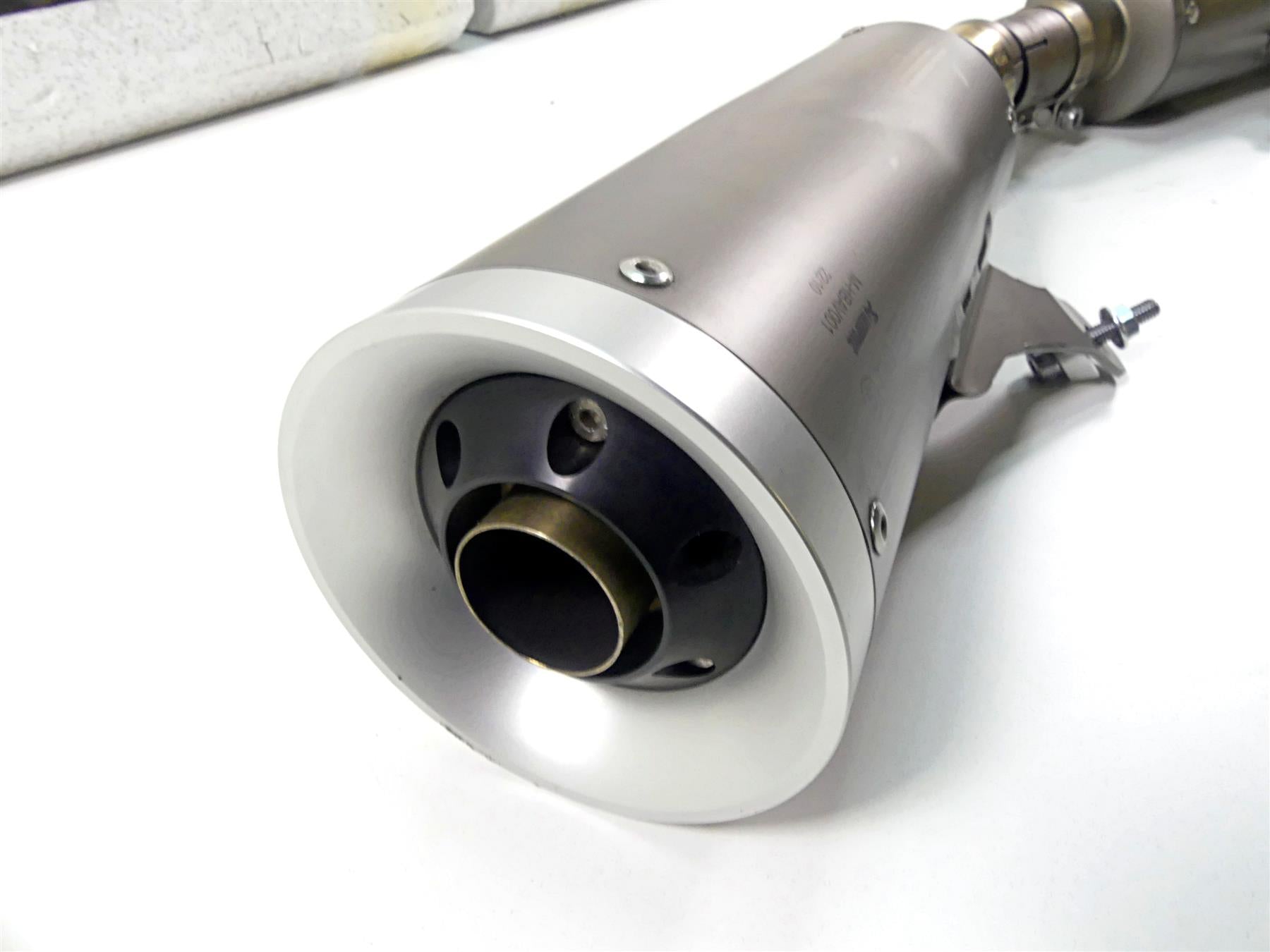 2012 Yamaha VMX17 VMAX 1700 Akrapovic Titanium Slip On Exhaust S-Y17SO1-HBAV {{ shop.shopifyCountryName }} - Mototech271