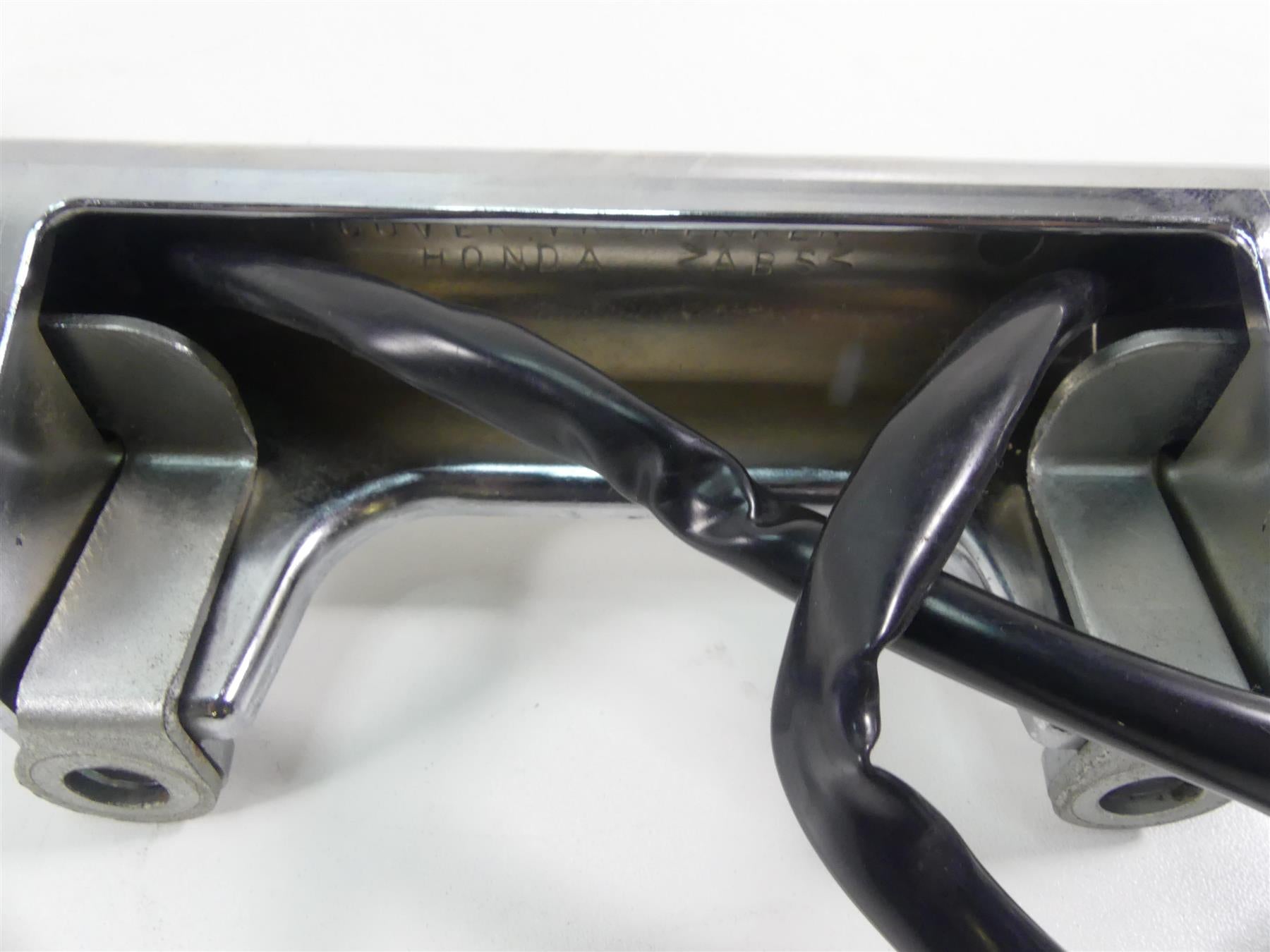 2007 Honda VT1100 C2 Shadow Front Blinker Turn Signal Bar Set 33400-MBA-672 {{ shop.shopifyCountryName }} - Mototech271