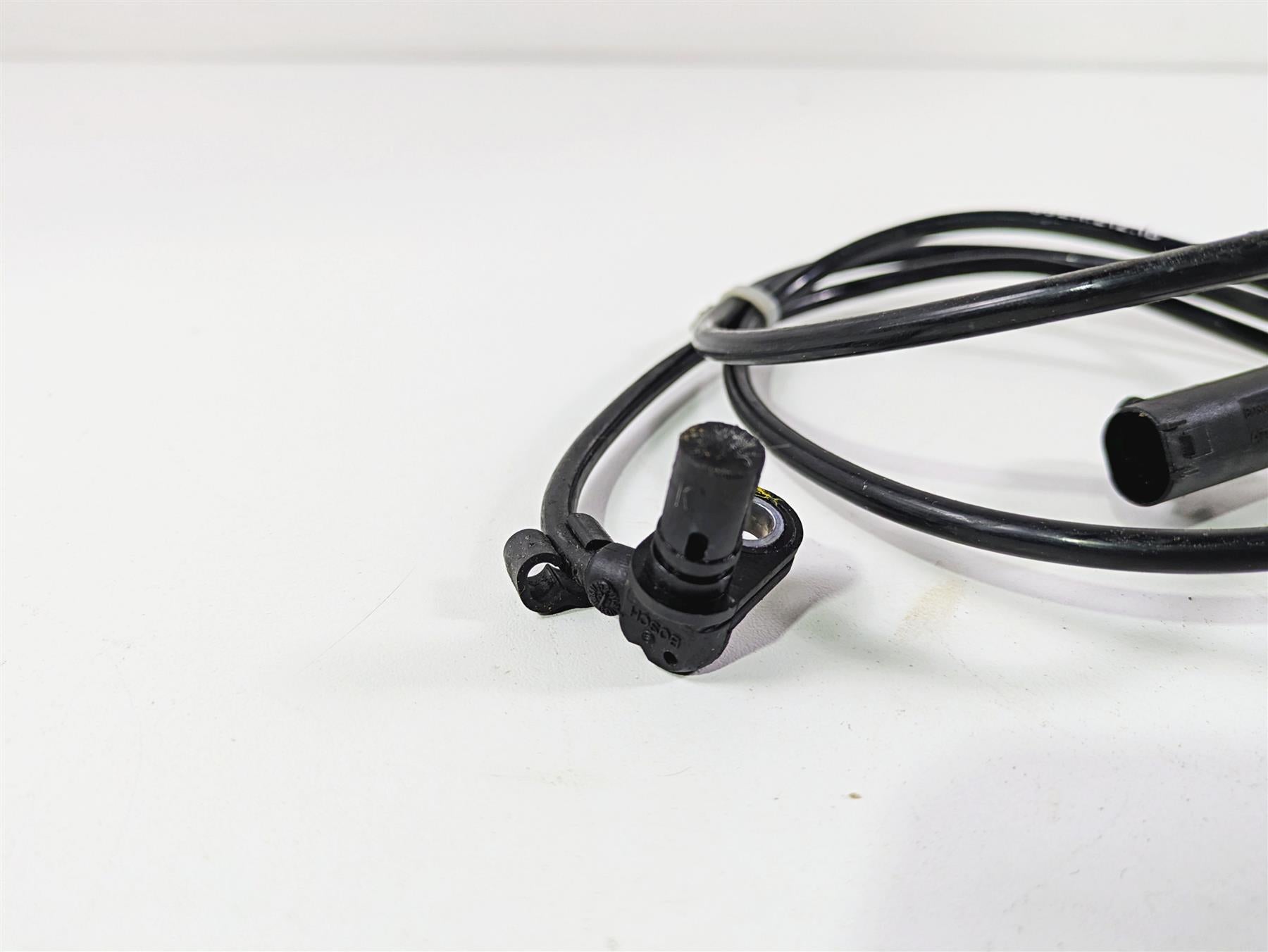 2022 Ducati Hypermotard 950 Rear Abs Brake Wheel Speed Sensor 55212121B {{ shop.shopifyCountryName }} - Mototech271