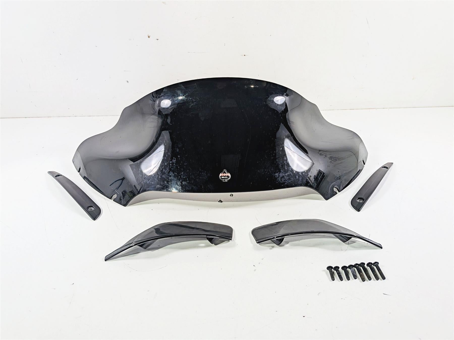 2020 Harley Touring FLTRK Road Glide Klockwerks 9" Flare Windshield KW05-01-0325 {{ shop.shopifyCountryName }} - Mototech271