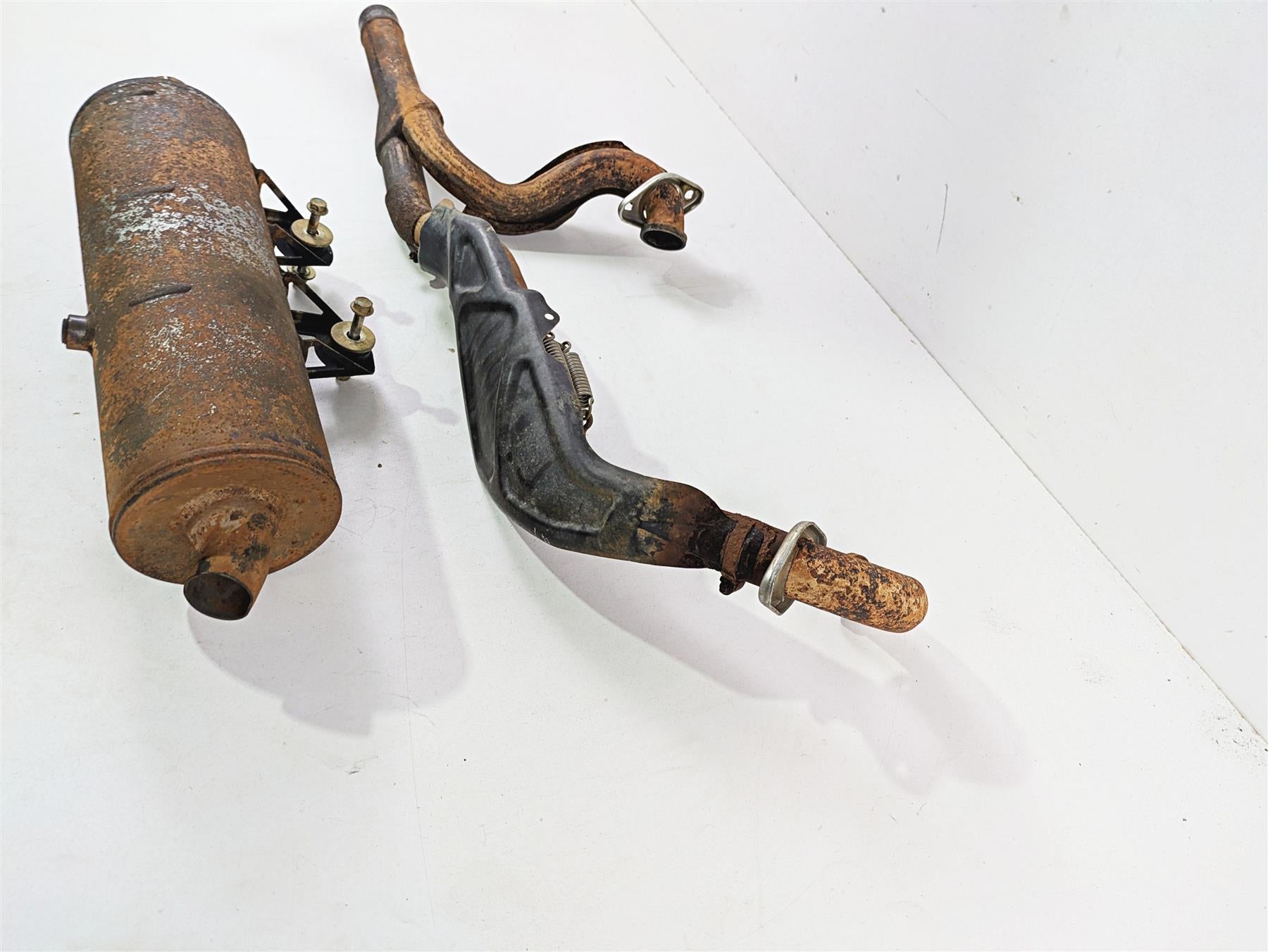 2011 Can-Am Outlander 650 4X4 XT Exhaust Muffler & Header Set 707600530 {{ shop.shopifyCountryName }} - Mototech271