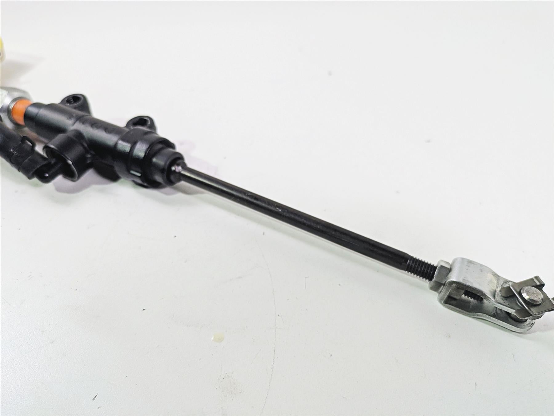2013 Triumph Bonneville Rear Brake Master Cylinder + Reservoir T2024081 {{ shop.shopifyCountryName }} - Mototech271
