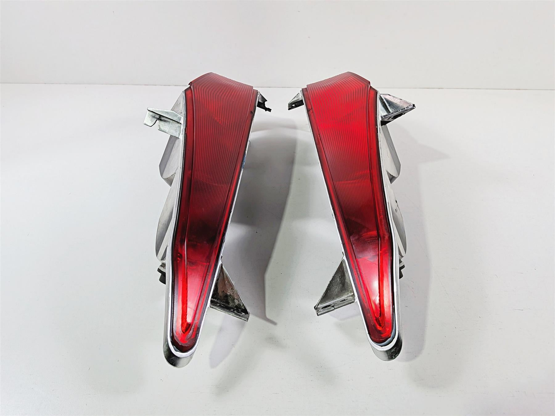 2013 Victory Vision Tour Taillight Tail Light Lamp Set -Read 5356290 5856280 {{ shop.shopifyCountryName }} - Mototech271