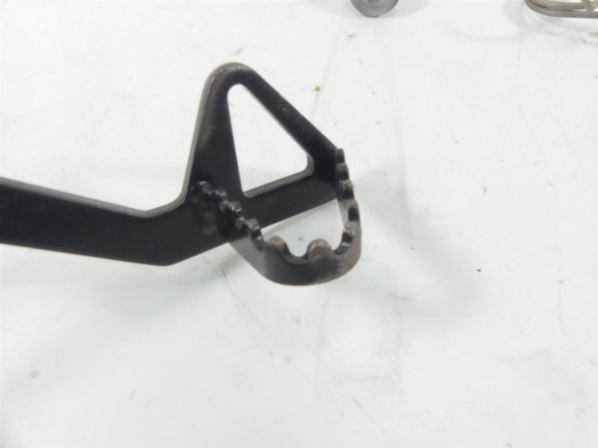 2017 BMW F800GS K72 Rear Brake Foot Pedal Ped Peg Lever 35217708022 {{ shop.shopifyCountryName }} - Mototech271