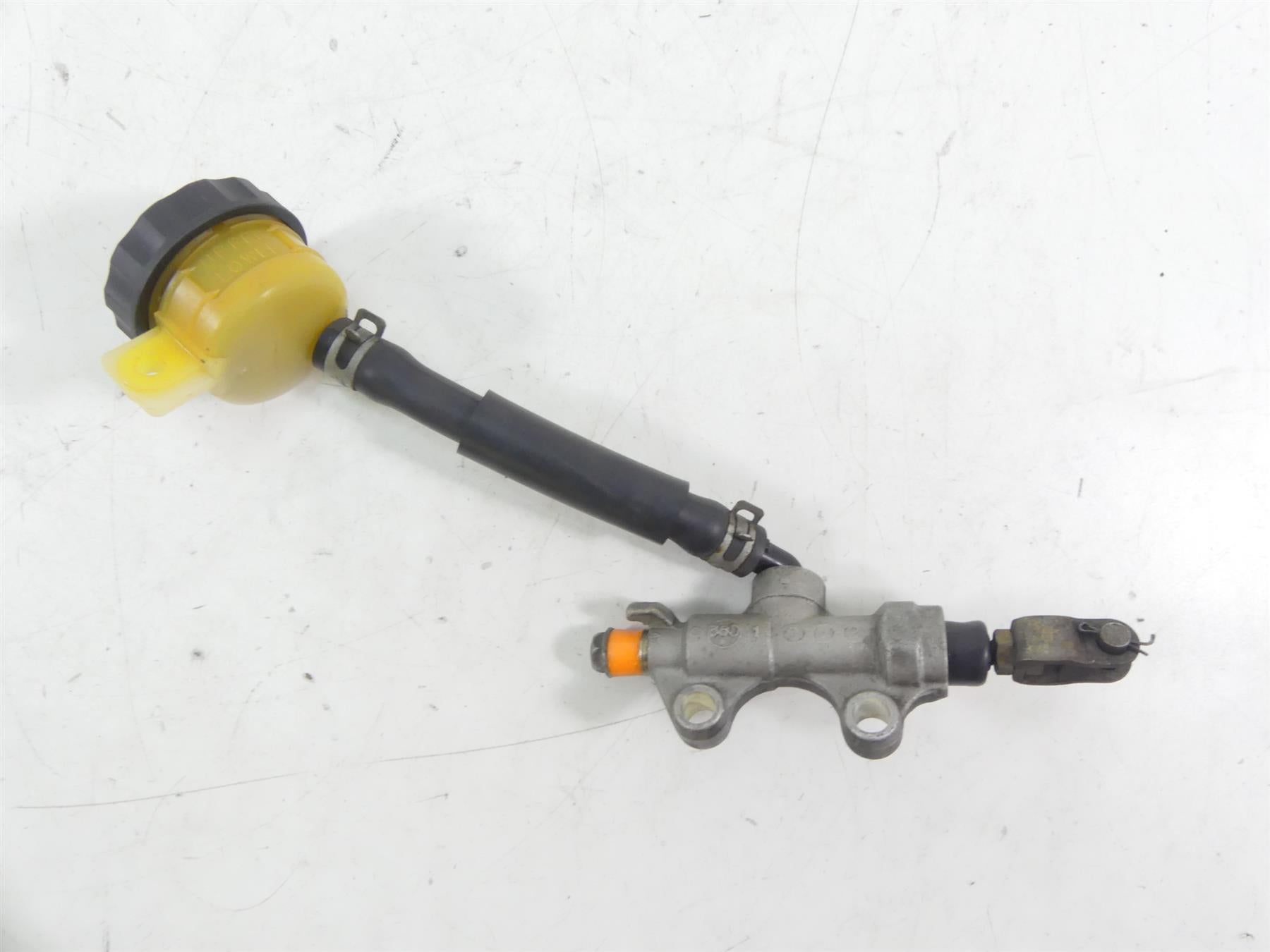 2001 Kawasaki ZX600J2 ZX6R Ninja Nissin Rear Brake Master Cylinder 43015-1642 {{ shop.shopifyCountryName }} - Mototech271
