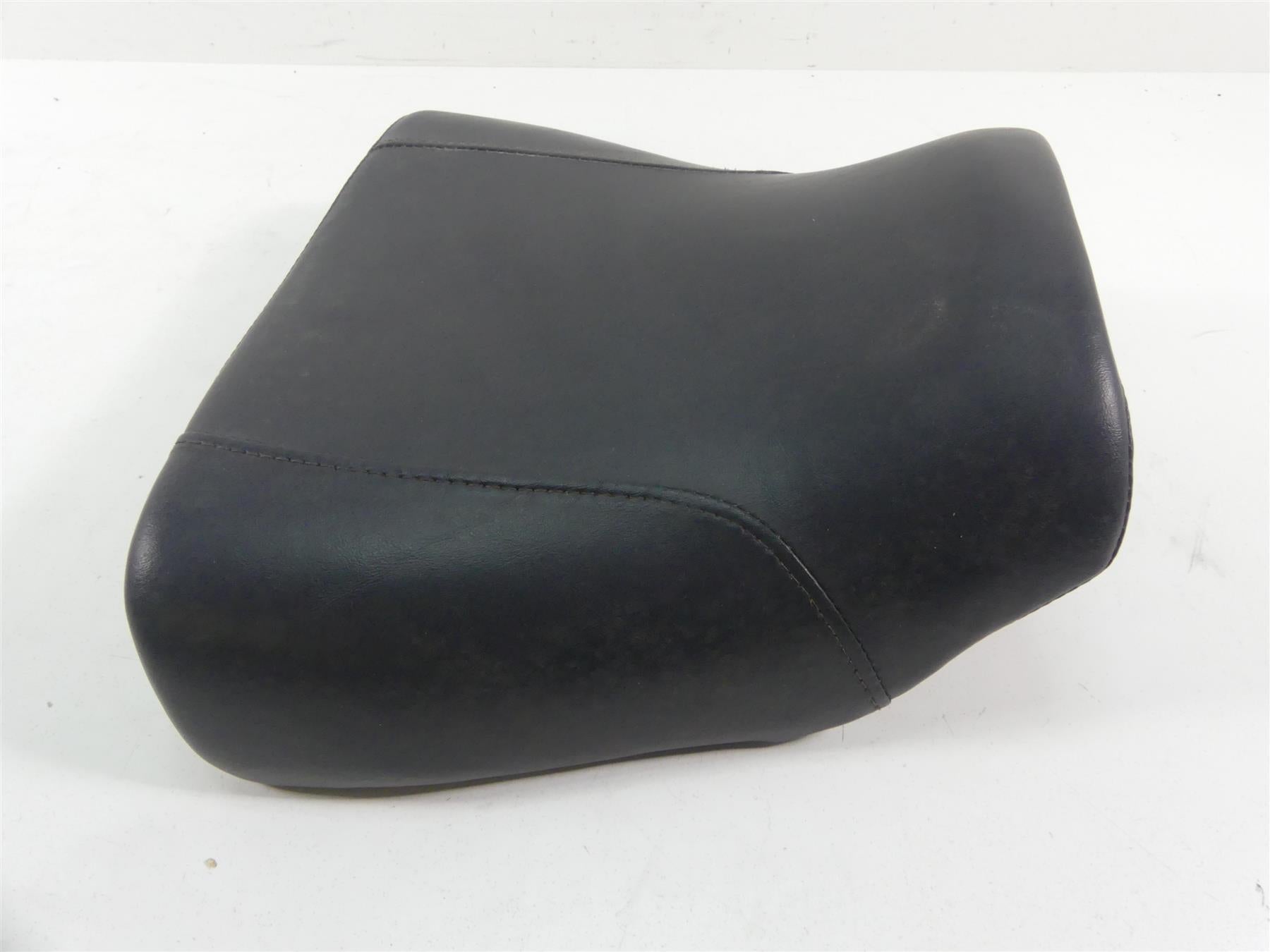 2015 Harley VRSCF Muscle Rod Front Rider Driver Seat Saddle 52433-09 | Mototech271