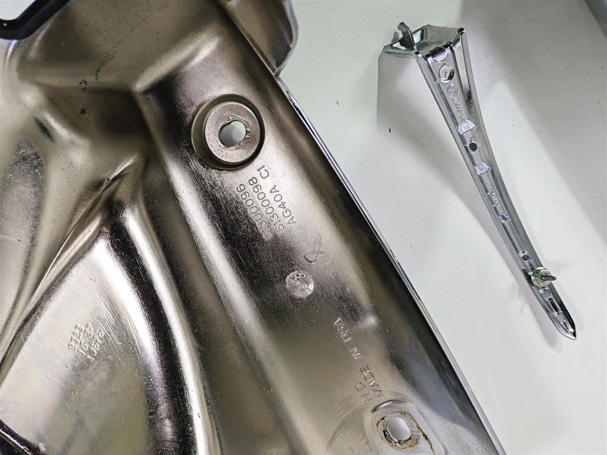 2016 Harley Touring FLHR Road King Headlight Nacelle Cover Set 61300095 {{ shop.shopifyCountryName }} - Mototech271