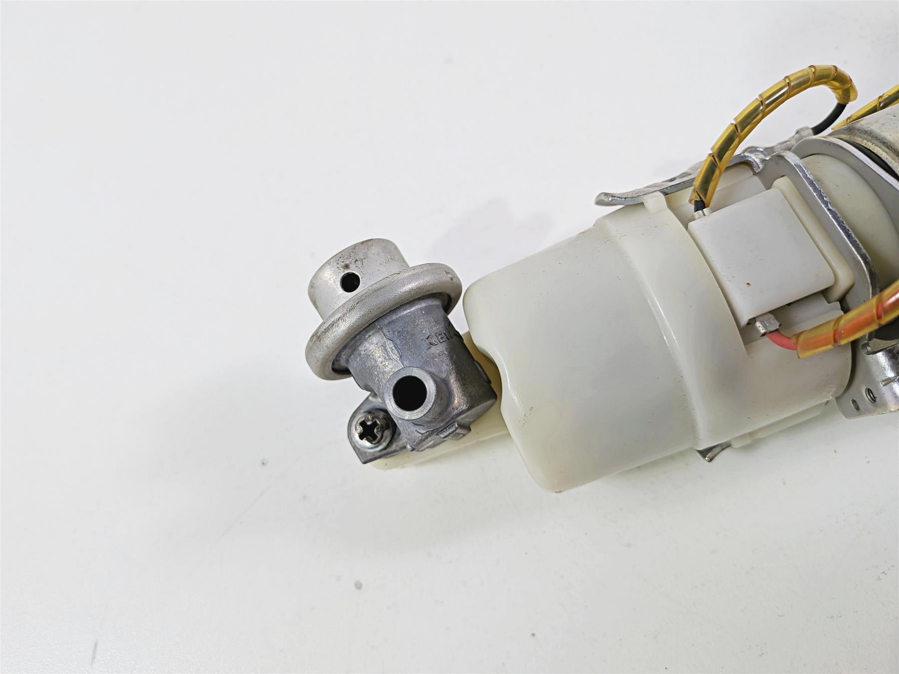 2016 KTM 1290 Super Adventure Keihin Fuel Gas Petrol Pump - Tested 60307088000 {{ shop.shopifyCountryName }} - Mototech271