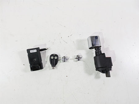 2011 Harley Touring FLHTCUSE CVO E-Glide Ignition Switch Power Lock 76611-10 {{ shop.shopifyCountryName }} - Mototech271