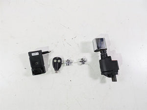2011 Harley Touring FLHTCUSE CVO E-Glide Ignition Switch Power Lock 76611-10 | Mototech271