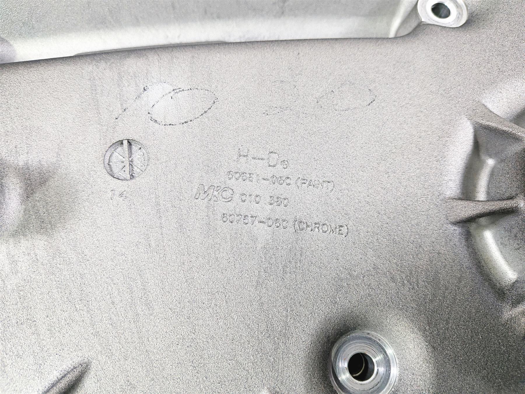 2014 Harley FXDL Dyna Low Rider Inner Primary Drive Clutch Cover Mid 60681-06C {{ shop.shopifyCountryName }} - Mototech271