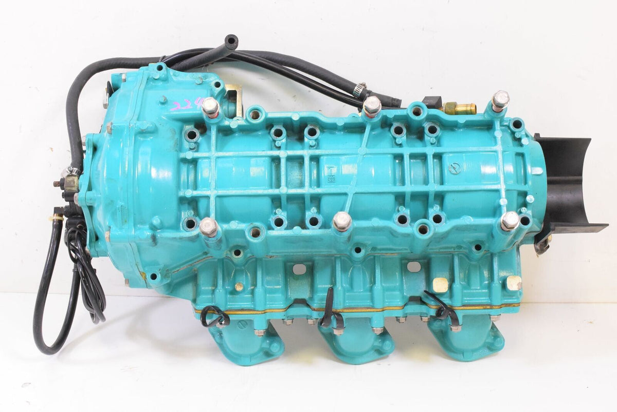 1997 Kawasaki 900 ZXi Jetski Engine Motor Crank Case Bottom End 14001-5345 {{ shop.shopifyCountryName }} - Mototech271