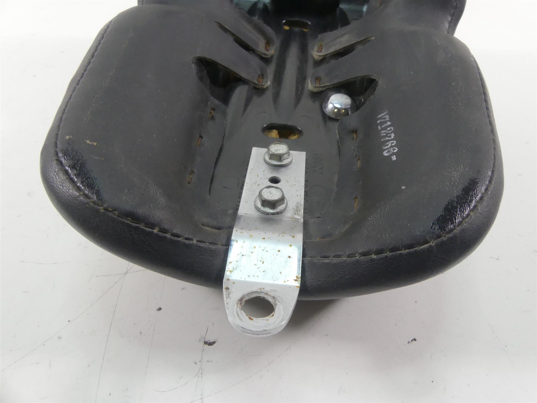 2005 Harley Softail FLSTSC Heritage Springer Rear Passenger Seat Saddle 51807-07 {{ shop.shopifyCountryName }} - Mototech271