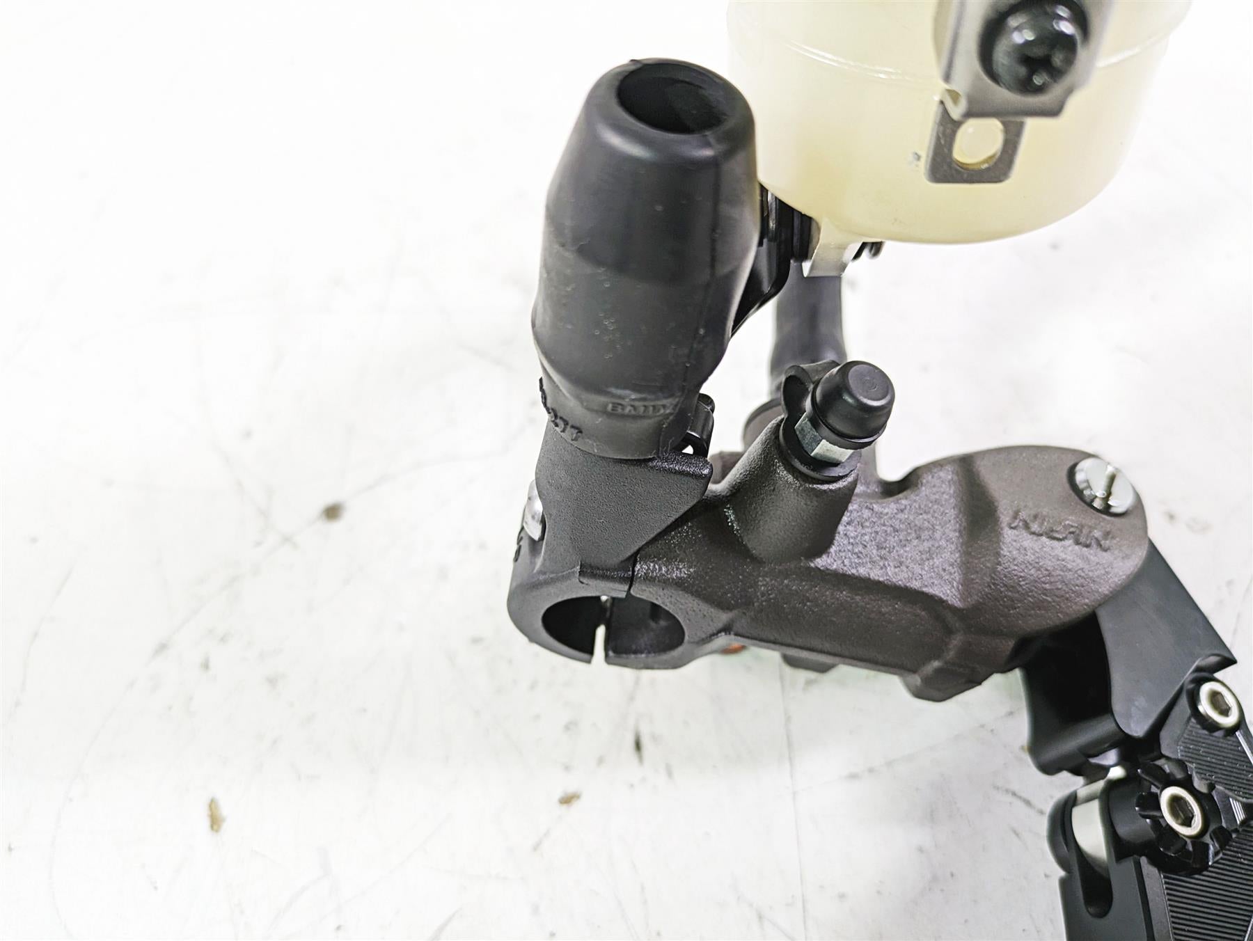 2017 BMW S1000R K47 Front Brake Radial Master Cylinder +Vortex Lever 32728536872 {{ shop.shopifyCountryName }} - Mototech271