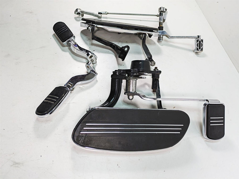 2011 Harley Touring FLTRU Road Glide Front Floorboard Rear Footpeg Set 50622-09A {{ shop.shopifyCountryName }} - Mototech271