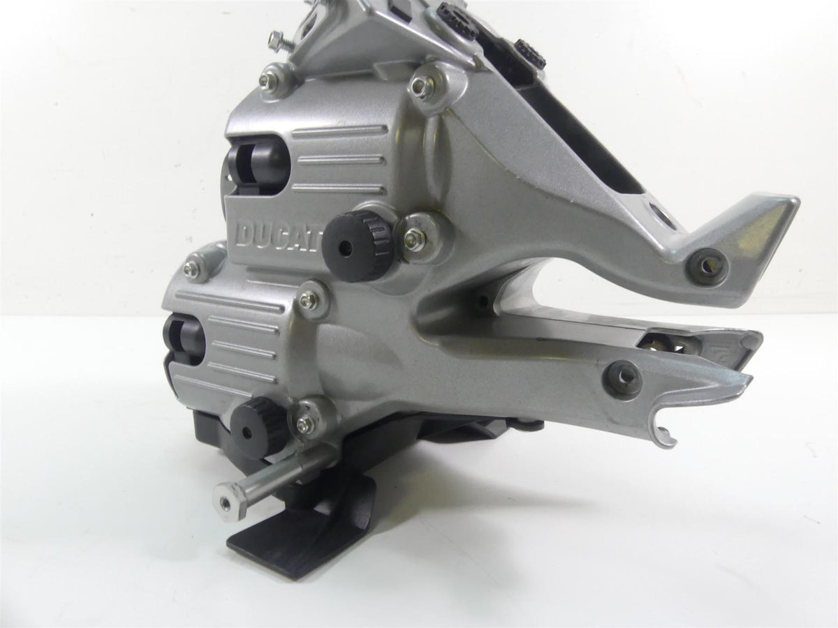 2004 Ducati 999 SBK Headlight Head Light Lamp + Housing 52040221C 52040231B {{ shop.shopifyCountryName }} - Mototech271