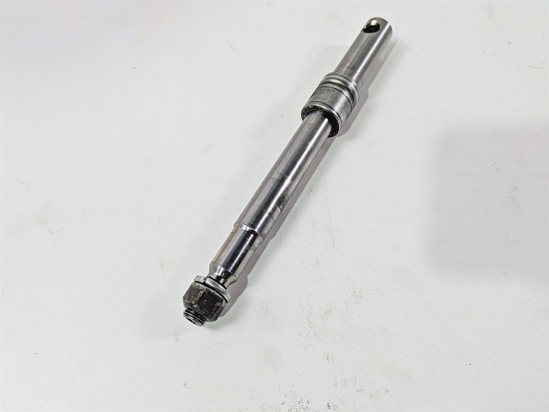1999 Harley Dyna FXDL Low Rider Front Wheel Spindle Axle 3/4" 43895-87B {{ shop.shopifyCountryName }} - Mototech271
