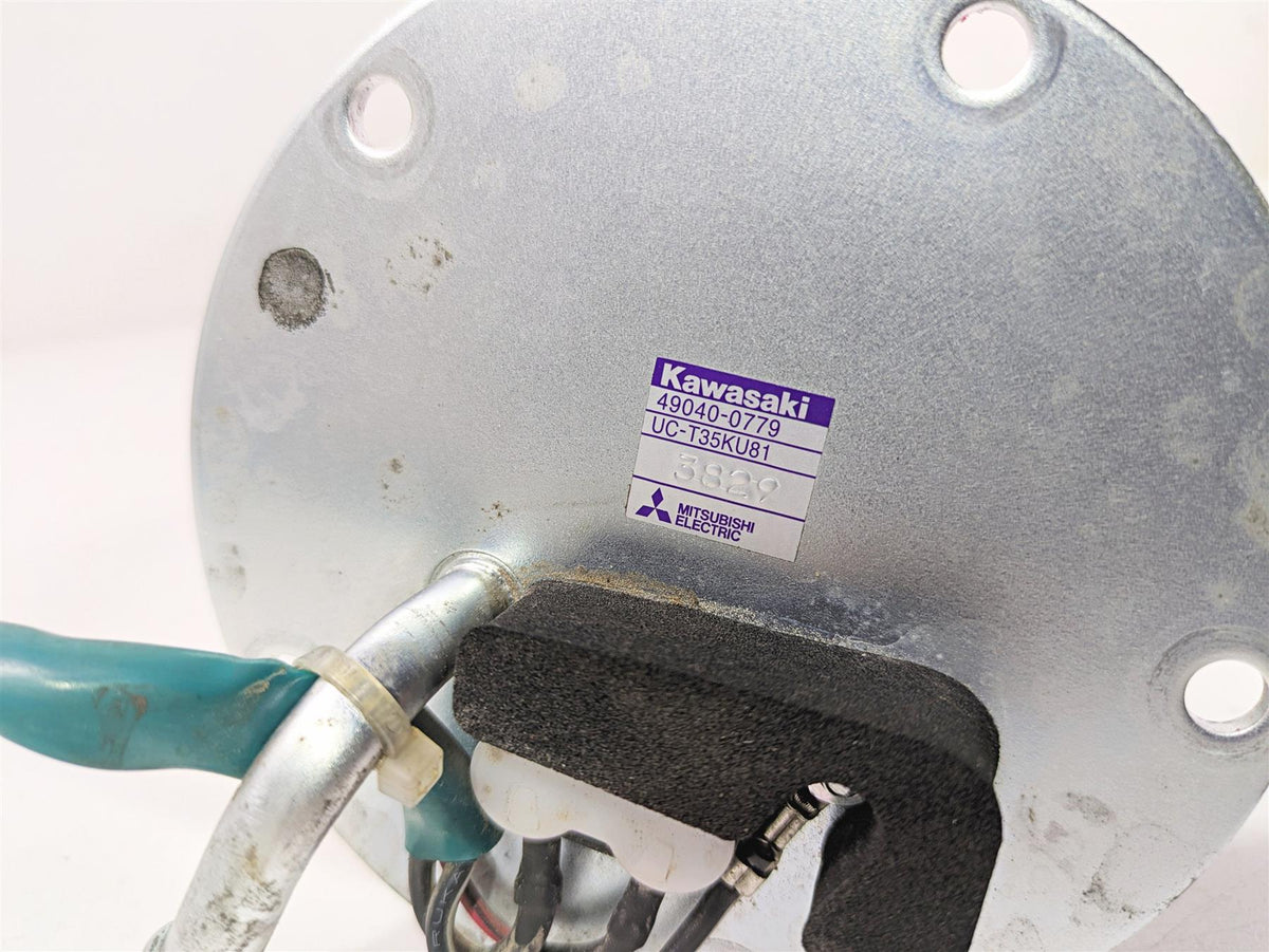 2024 Kawasaki ZX6R ZX636 Ninja Fuel Gas Petrol Pump - Tested 49040-0779 {{ shop.shopifyCountryName }} - Mototech271
