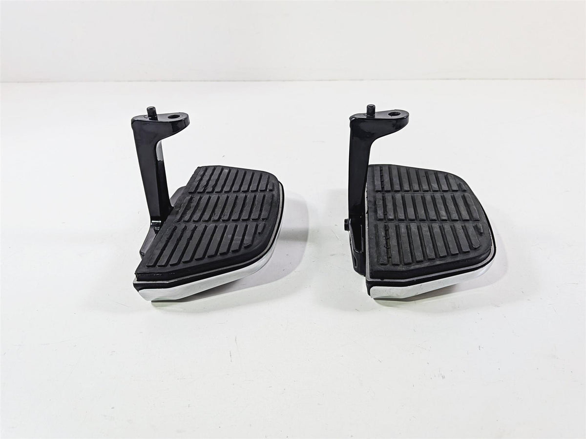 2004 Harley Touring FLTRI Road Glide Rear Passenger Floor Board Set 52719-93B-Mototech271