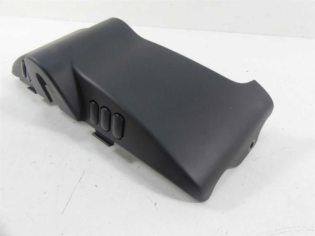 2014 Harley Touring FLHX Street Glide Ignition Switch Panel Fairing 70900137 {{ shop.shopifyCountryName }} - Mototech271