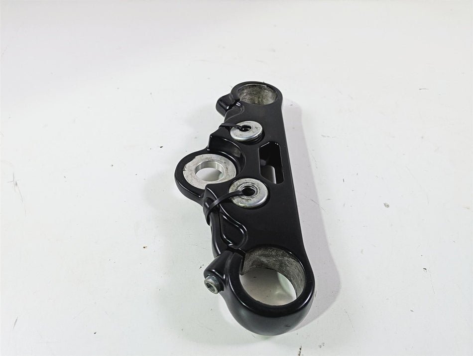 2015 Harley FXDF Dyna Fat Bob Upper Triple Tree Steering Clamp Black 48640-09 {{ shop.shopifyCountryName }} - Mototech271