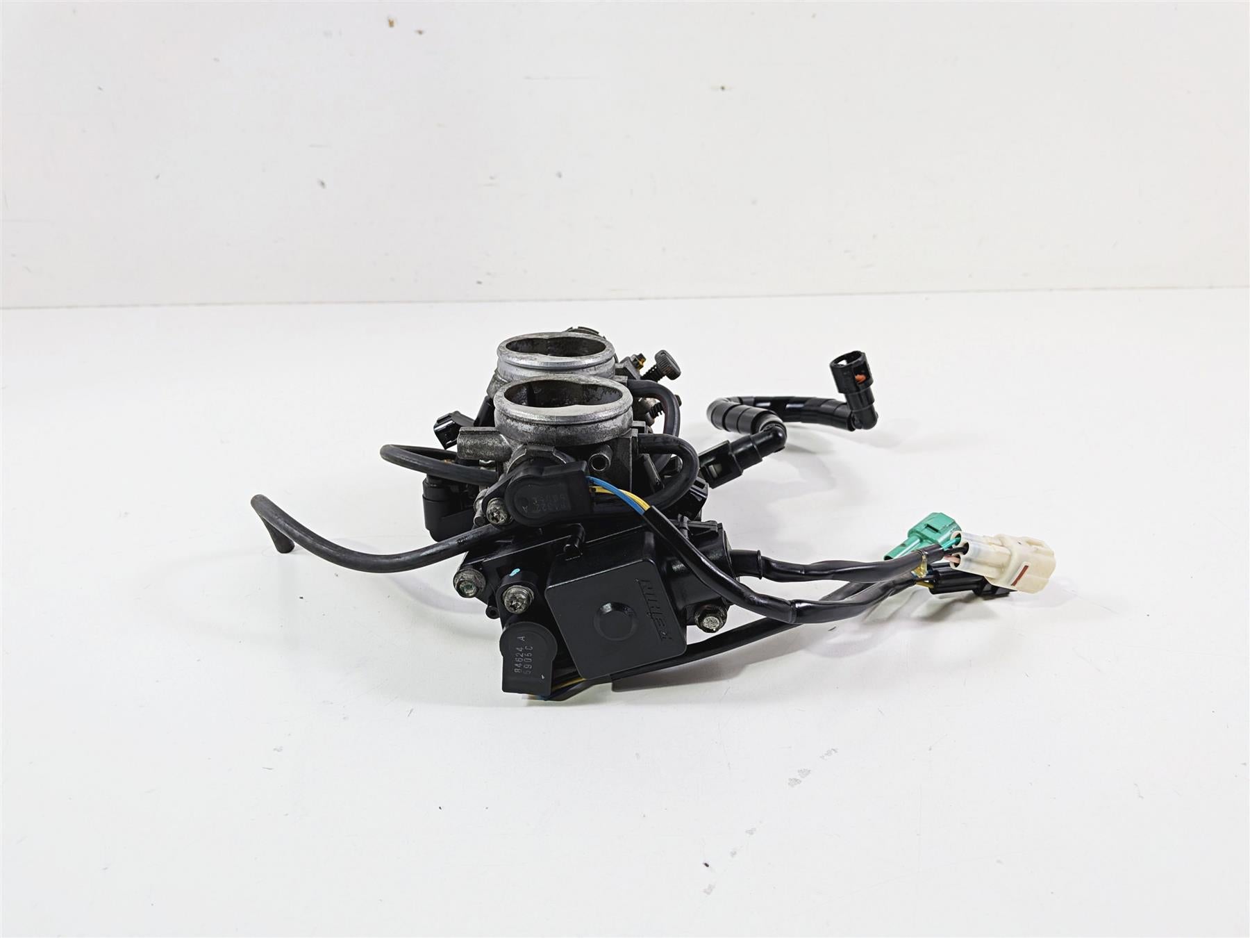 2006 Suzuki VL800 C50 Boulevard Throttle Body 13401-41F00 13401-41F01 {{ shop.shopifyCountryName }} - Mototech271