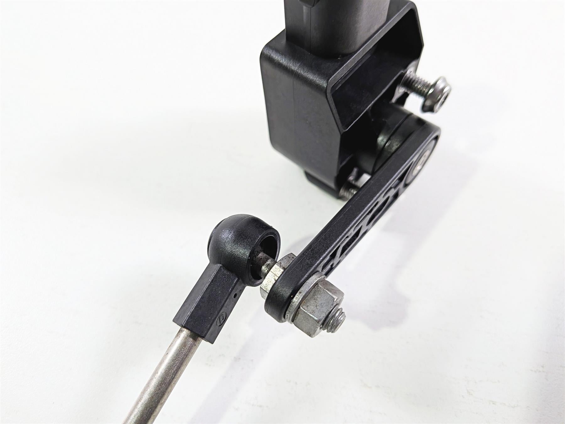 2017 BMW S1000RR K46 Bike Suspension Level Sensor 37146860843 37146870000 {{ shop.shopifyCountryName }} - Mototech271