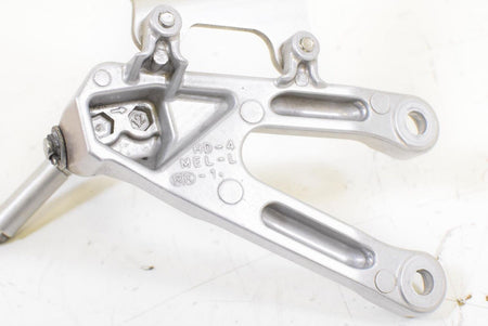 05 Honda CBR1000RR CBR1000 RR Left Rider Footpeg Foot Peg Rest 50700-MEL-000 {{ shop.shopifyCountryName }} - Mototech271