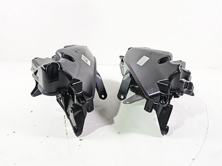 2019 Indian Chieftain Limited Left Right Front Speaker & Box Set 4017739 5451169 {{ shop.shopifyCountryName }} - Mototech271