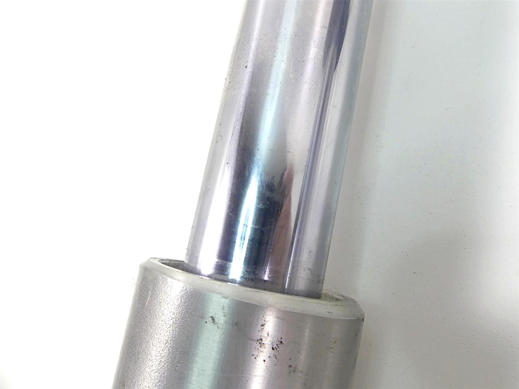 2003 Harley Touring FLHTCI E-Glide 100TH Front Fork Leg Set 41mm 46495-02A {{ shop.shopifyCountryName }} - Mototech271