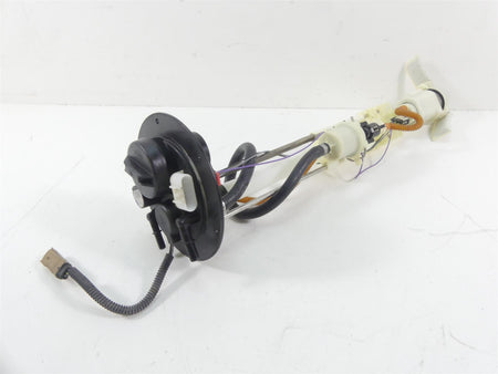 2013 Harley VRSCF Muscle V-Rod Fuel Gas Petrol Pump - Tested 75123-09 75210-09 {{ shop.shopifyCountryName }} - Mototech271