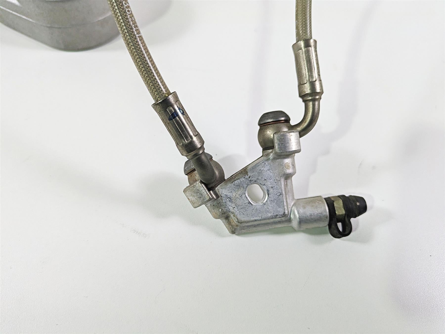 2006 BMW R1200GS K255 Adv Lower Triple Tree Steering Clamp 31427664956 {{ shop.shopifyCountryName }} - Mototech271