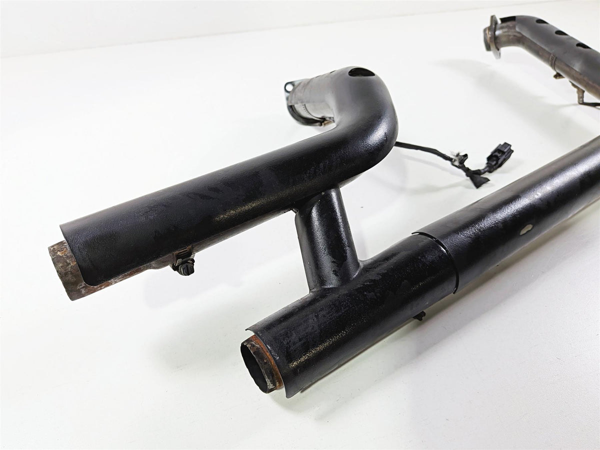 2022 Harley Softail FXLRST Low Rider Stock Exhaust Header & Shield Set 65600264 {{ shop.shopifyCountryName }} - Mototech271