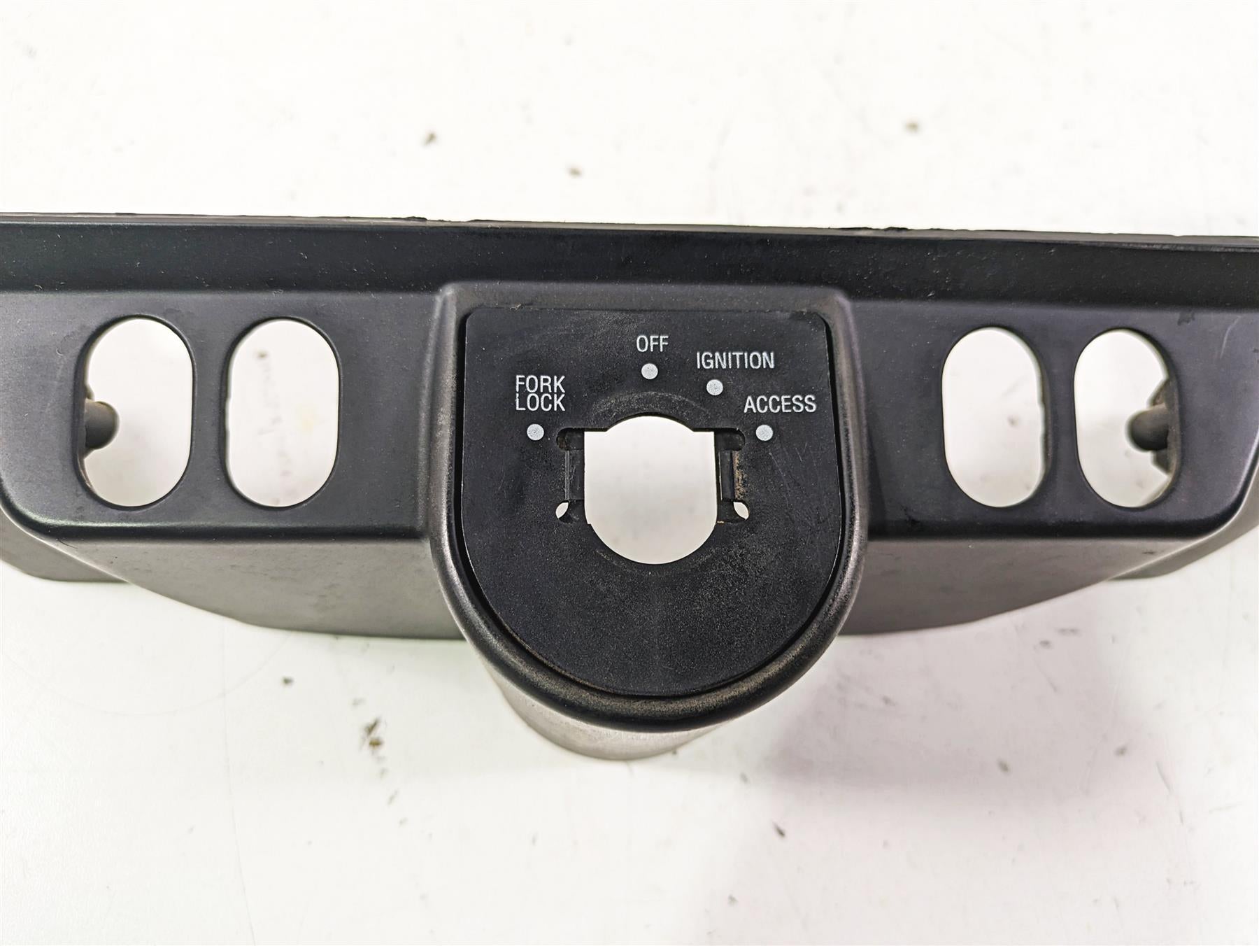 2003 Harley Touring FLHTCUI 100TH E-Glide Ignition Switch Fairing Cover 58510-96 {{ shop.shopifyCountryName }} - Mototech271