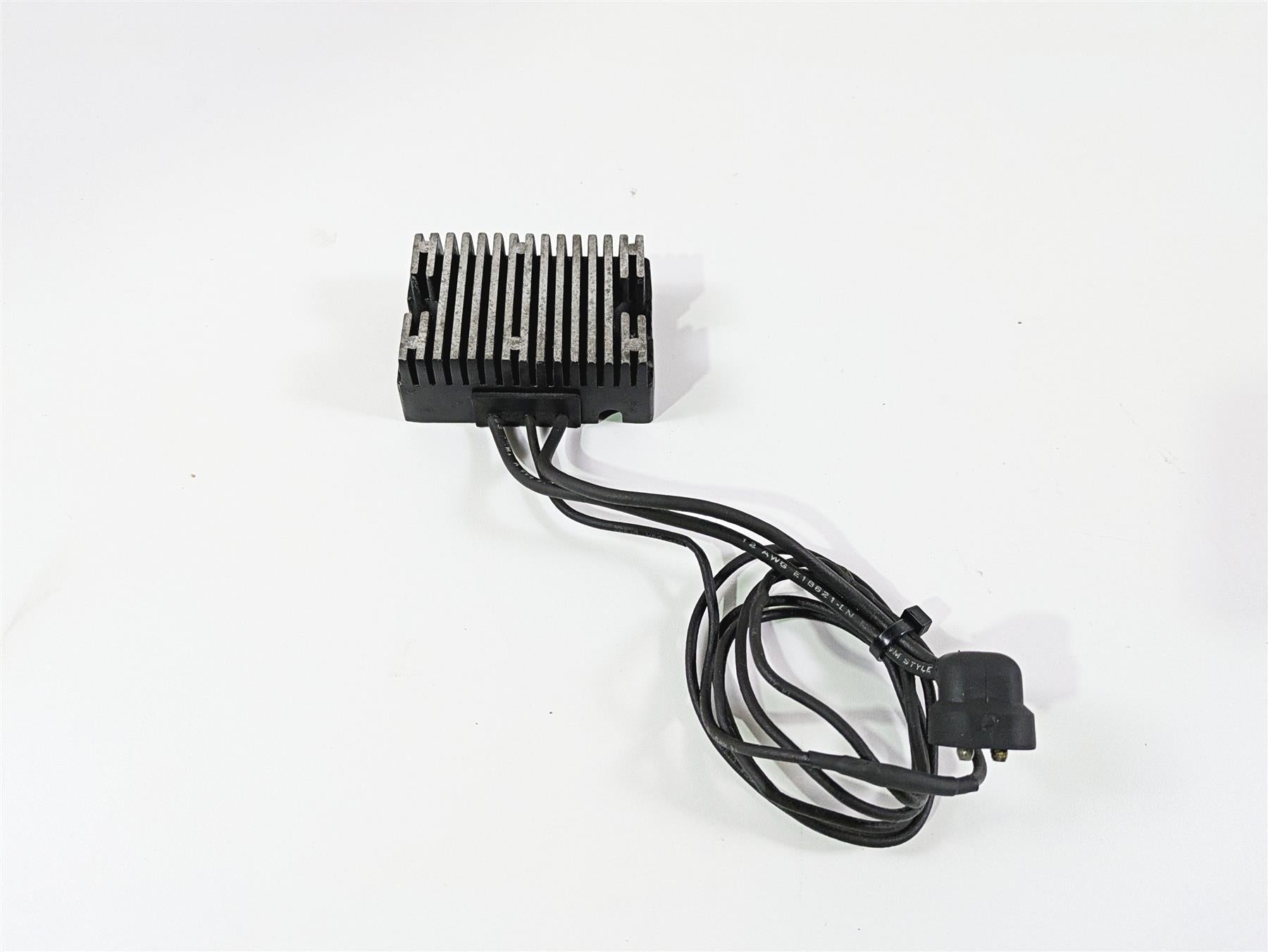 2002 Indian Spirit Deluxe Rectifier Voltage Regulator 94-034 {{ shop.shopifyCountryName }} - Mototech271
