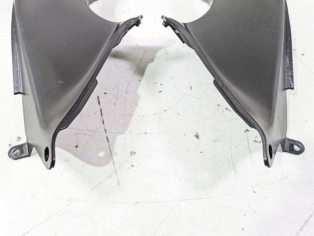 2005 Kawasaki ZX12R Ninja Upper Inner Air Duct Cover Set 55028-1435 {{ shop.shopifyCountryName }} - Mototech271