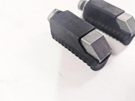 2010 BMW R1200GS K25 Rear Passenger Foot Pegs Footpeg 46712310403 46712310404 {{ shop.shopifyCountryName }} - Mototech271