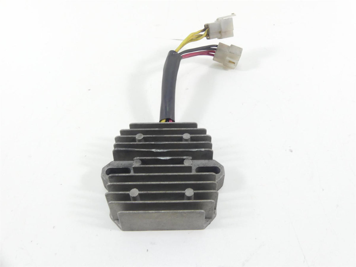 2006 Triumph Daytona 675 Rectifier Voltage Regulator T1304040 {{ shop.shopifyCountryName }} - Mototech271