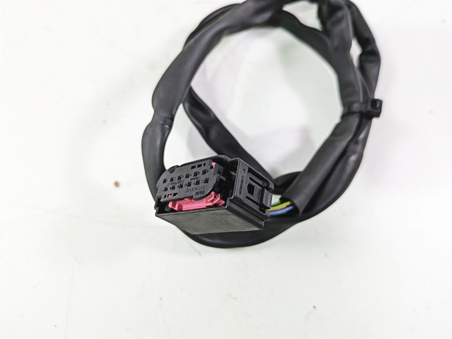 2009 BMW R1200RT K26 Left Hand Cruise Control Switch 61317708335 {{ shop.shopifyCountryName }} - Mototech271