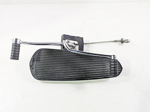 2017 Indian Chieftain Limited Left Floor Board & Shifter Chrome 5138351 5138405